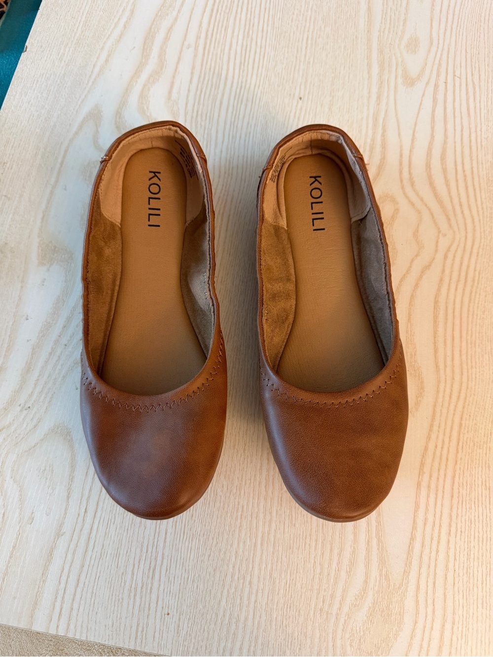 Women's Tan Leather Ballet Flats